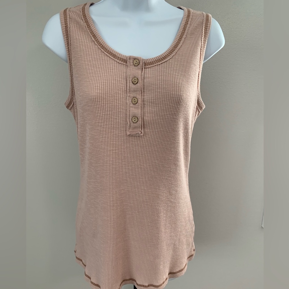 Doe & Rae Button-Front Ribbed Tank Top
